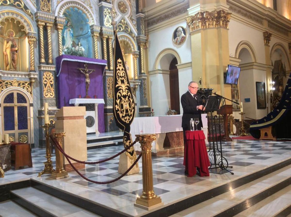 El templo de la Inmaculada acogió el tradicional pregón de Viernes de Dolores de la Semana Santa de Torrevieja El templo de la Inmaculada acogió el tradicional pregón de Viernes de Dolores de la Semana Santa de Torrevieja