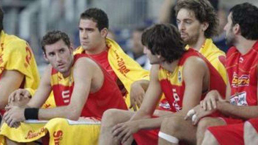 España pierde ante Turquía el primer partido de la segunda fase del Eurobásquet (63-60)