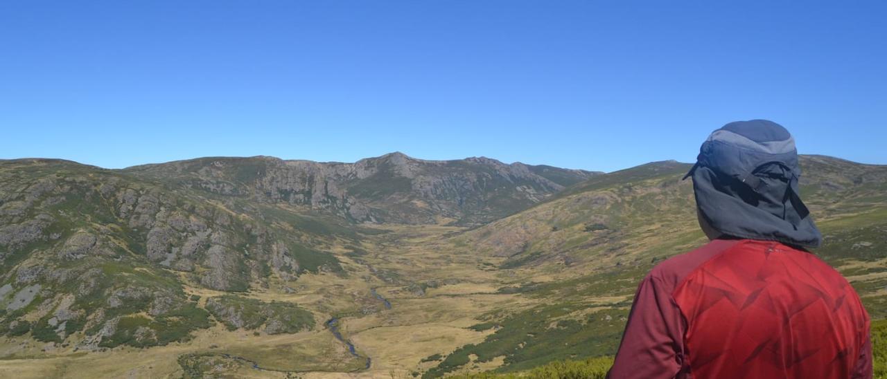 Un excursionista en Sanabria.