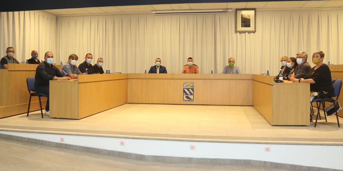 El respaldo al parany se escenificó en la reunión celebrada en el Ayuntamiento de la capital de l’Alcalatén.