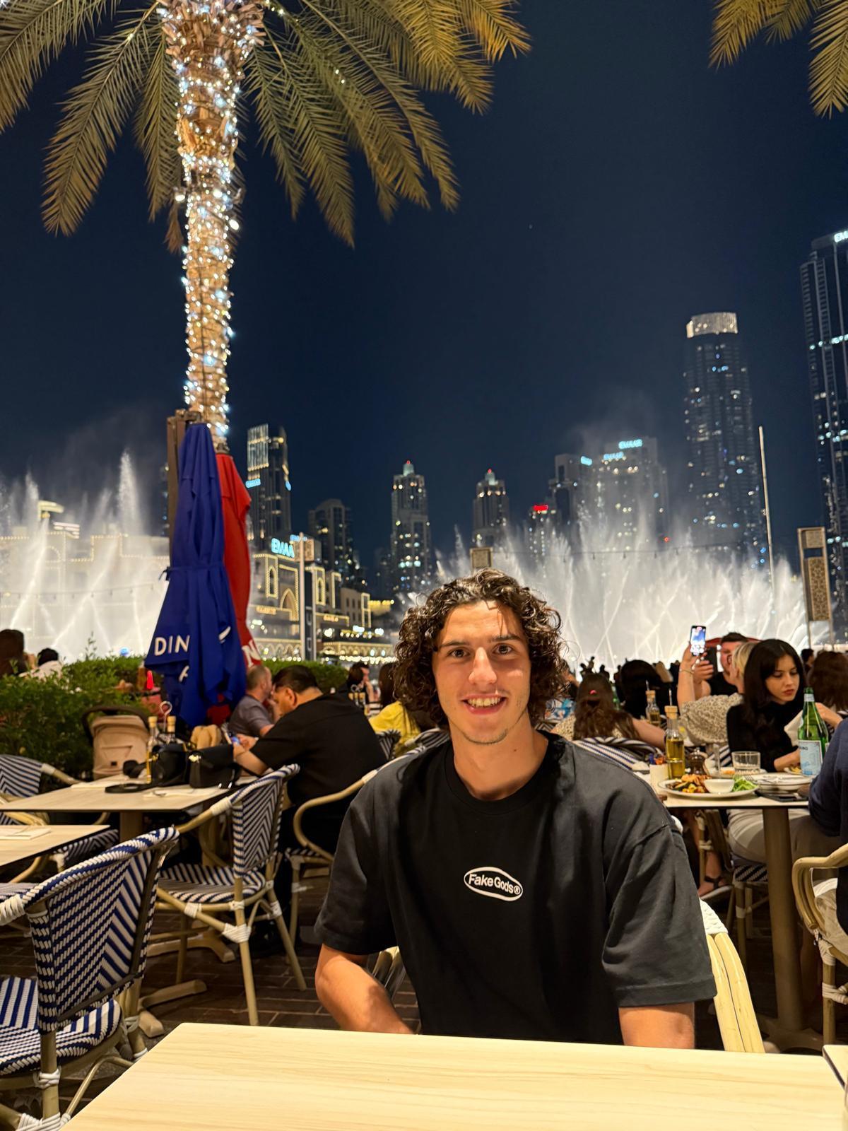 Robert Carril, en un restaurante en el centro de Dubai.