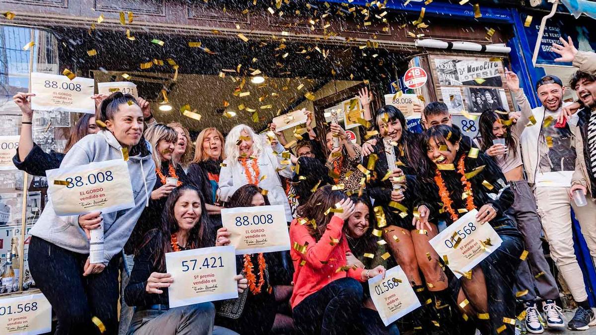 Aún estás a tiempo de que te toque el Gordo de la Lotería de Navidad: el lado del bolsillo en el que tienes que guardar el décimo