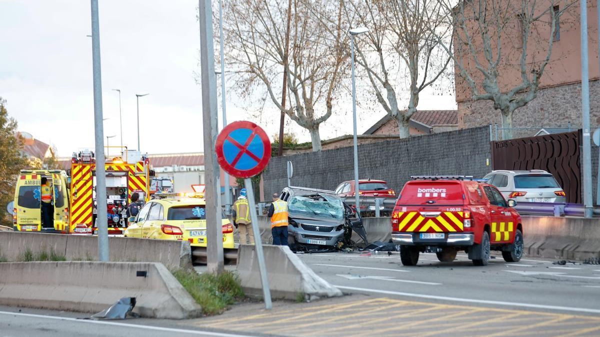 Les imatges de l'accident a la C-16c, a Manresa