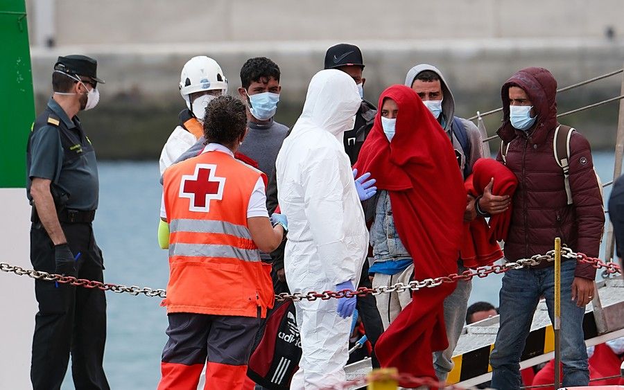 Rescatado un cayuco con 36 migrantes magrebíes al nordeste de Fuerteventura