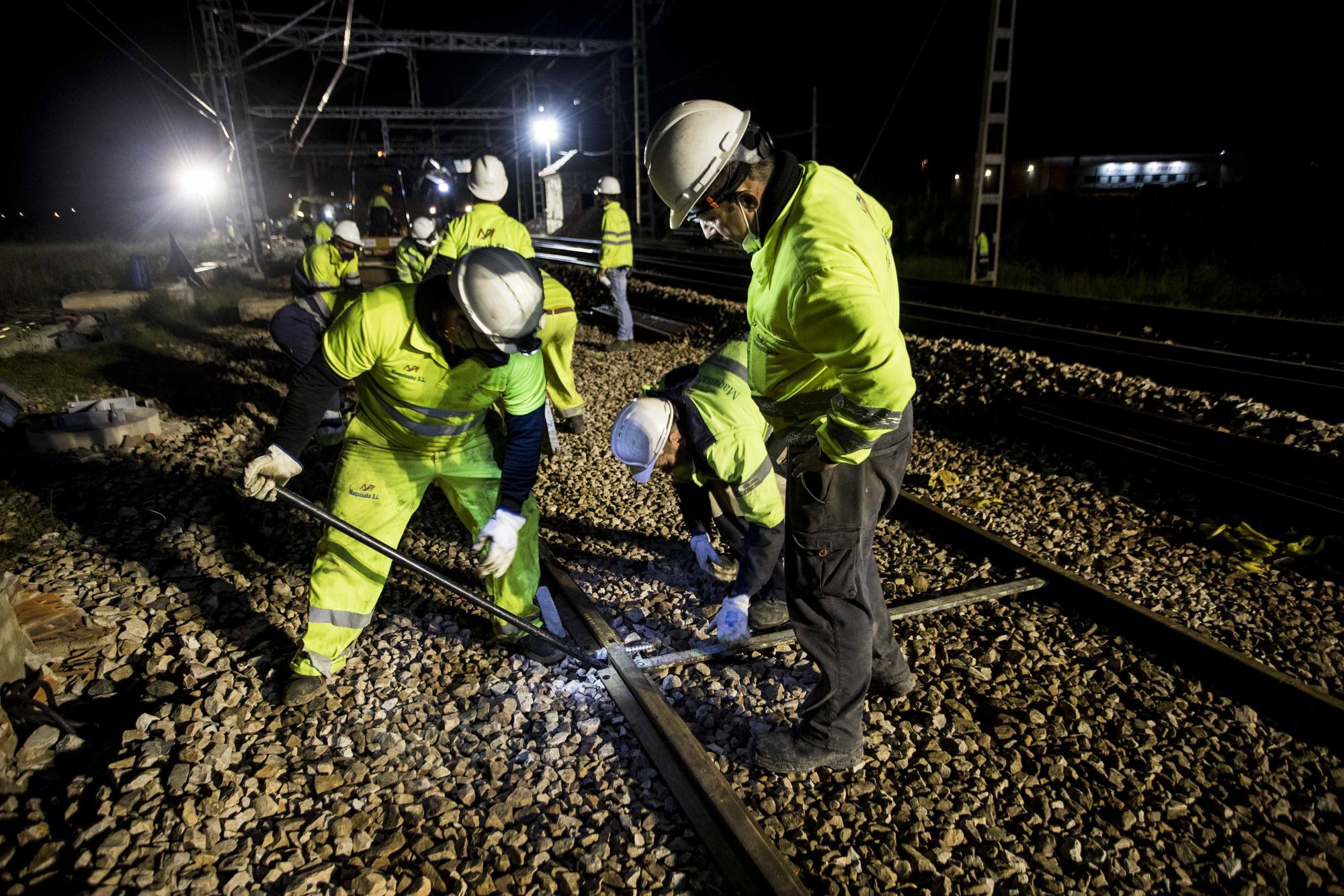 Las obras del tercer hilo en el corredor mediterráneo avanzan en la estación de Massalfassar