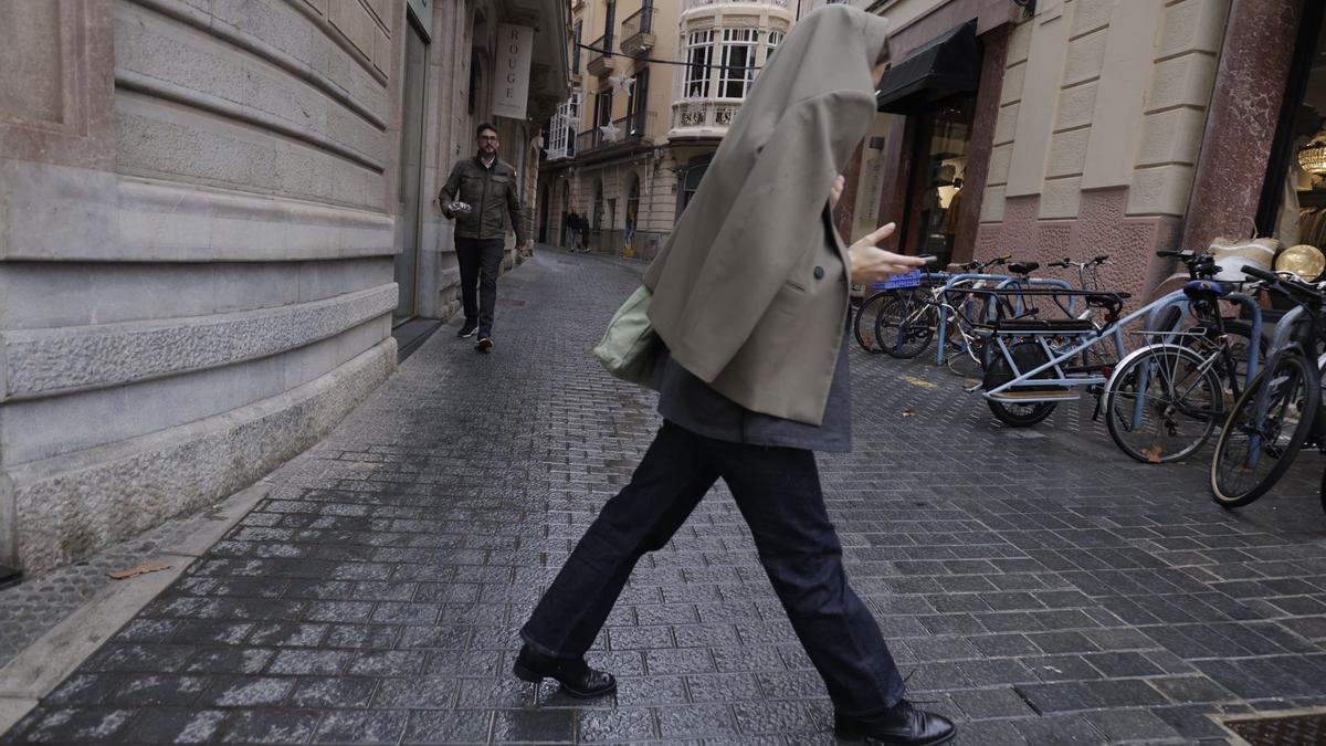 Palma se prepara para un Sant Sebastià pasado por agua