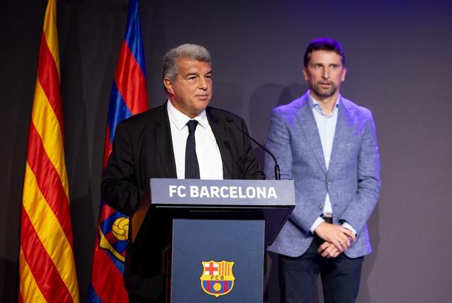 Las mejores imágenes de la presentación de FC Barcelona. Una nueva era con la plantilla y Laporta