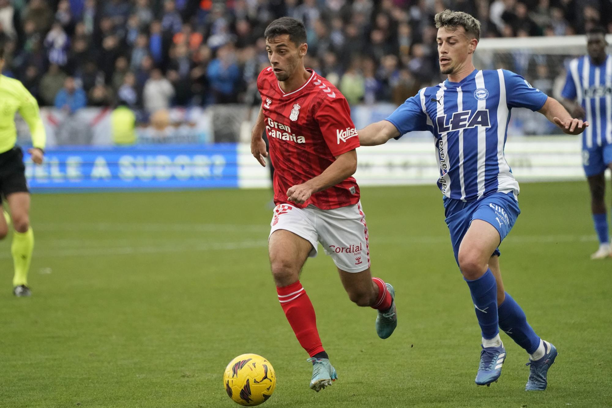 Alavés  vs  Las palmas