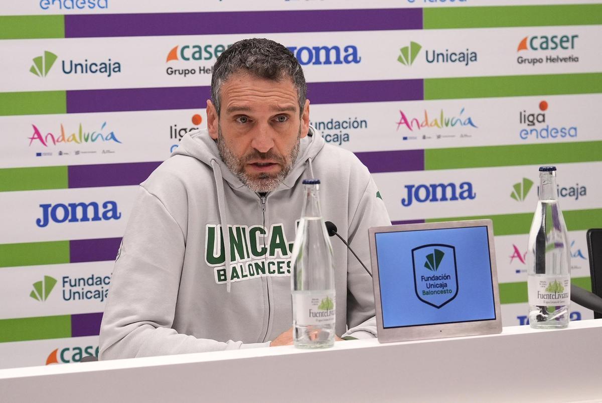 Ibon Navarro no se fía del Breogán.
