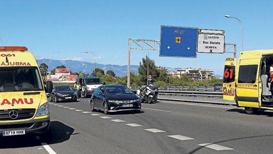 Un motorista, grave en Génova