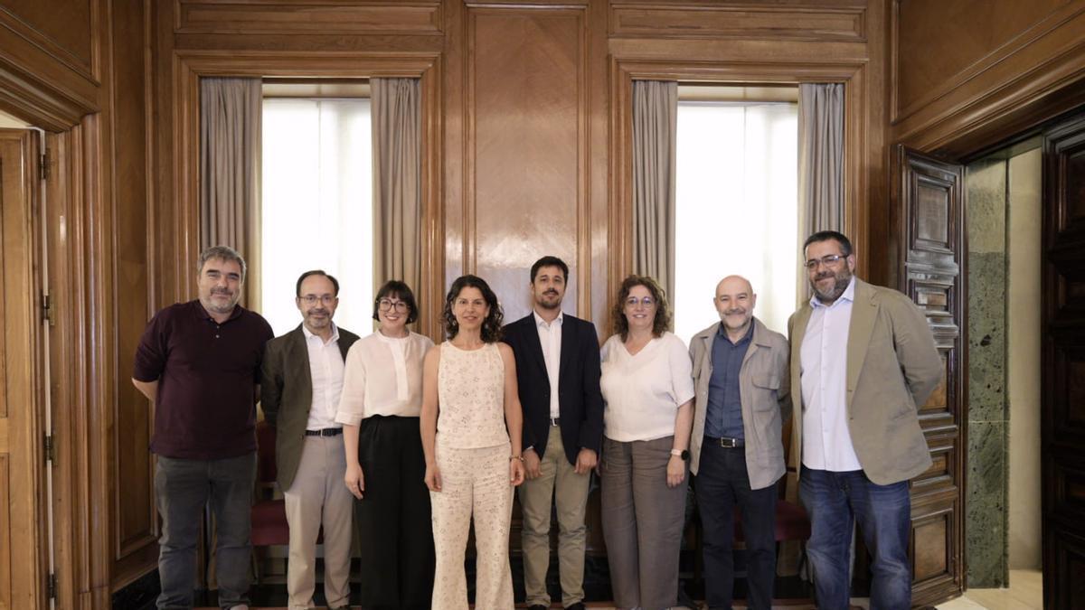 Mikel Otero (EH Bildu), Josep Castells, Carme Gomila, Noemí Garcia, Ferran Rosa, Inés Granollers (ERC), Néstor Rego (BNG) y Vicenç Vidal