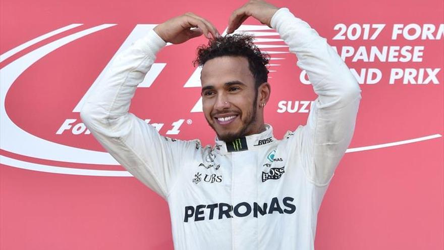 Hamilton amplía su ventaja en Suzuka