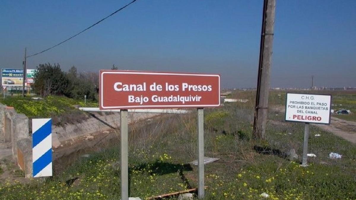 Señalización del canal del Bajo Guadalquivir.