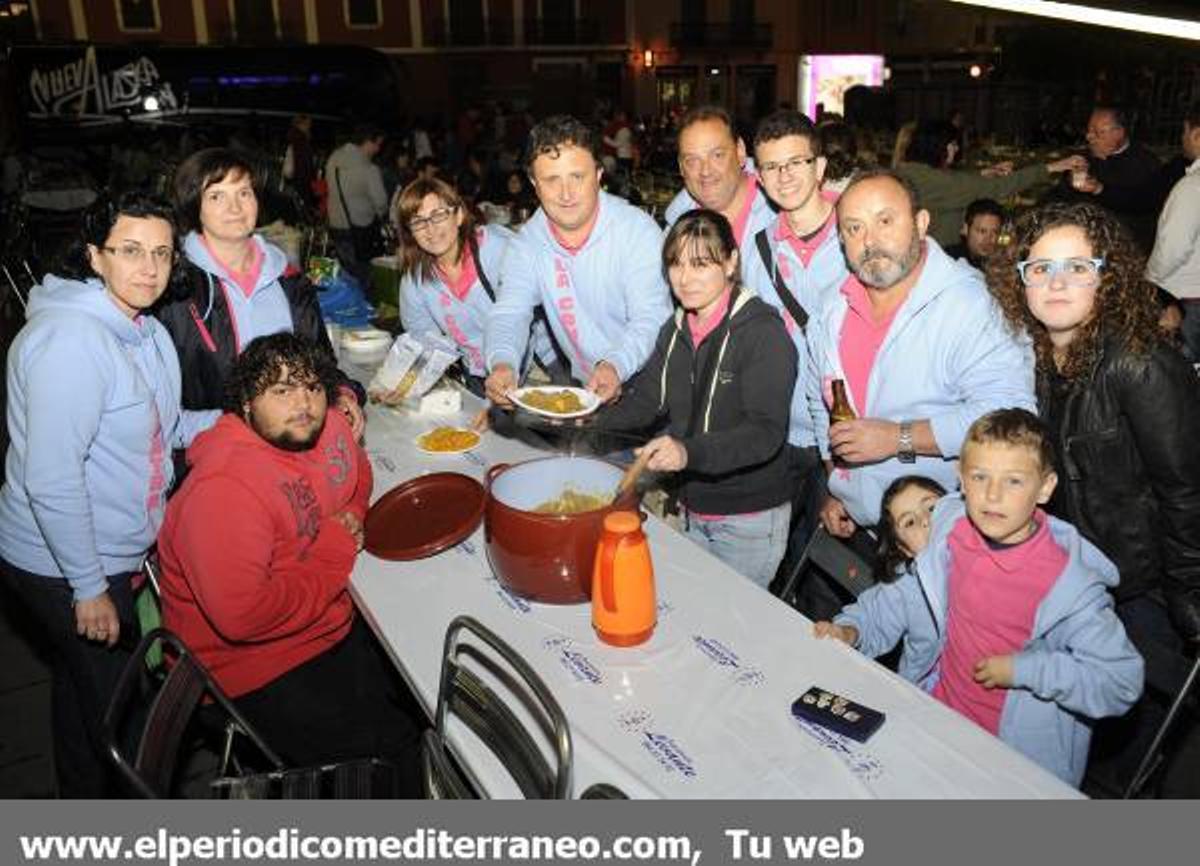 GALERÍA DE FOTOS - Cena de peñas en Vila-real