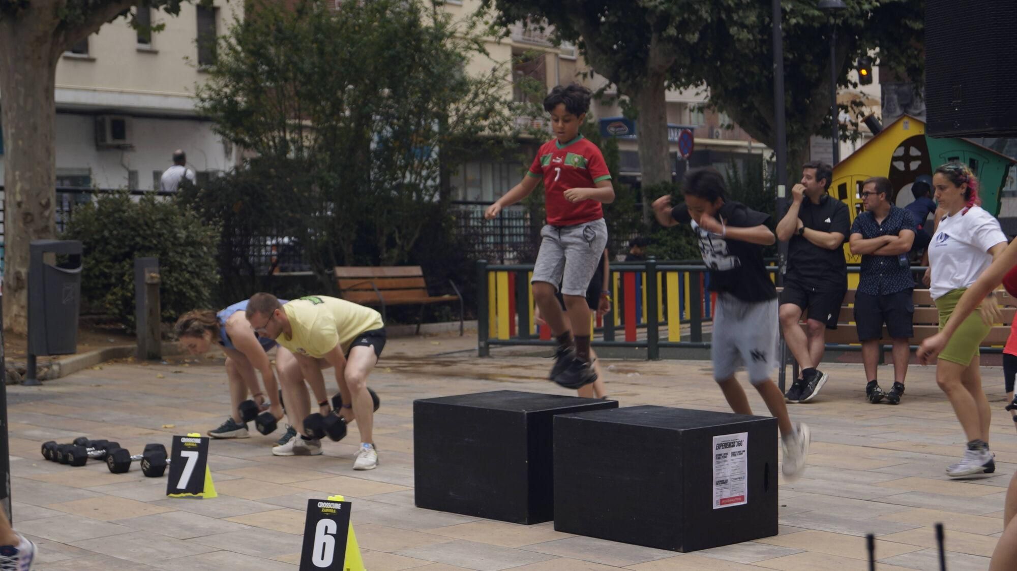 Exhibición de halterofilia y CrossFit en Plaza de la Puebla, Zamora.