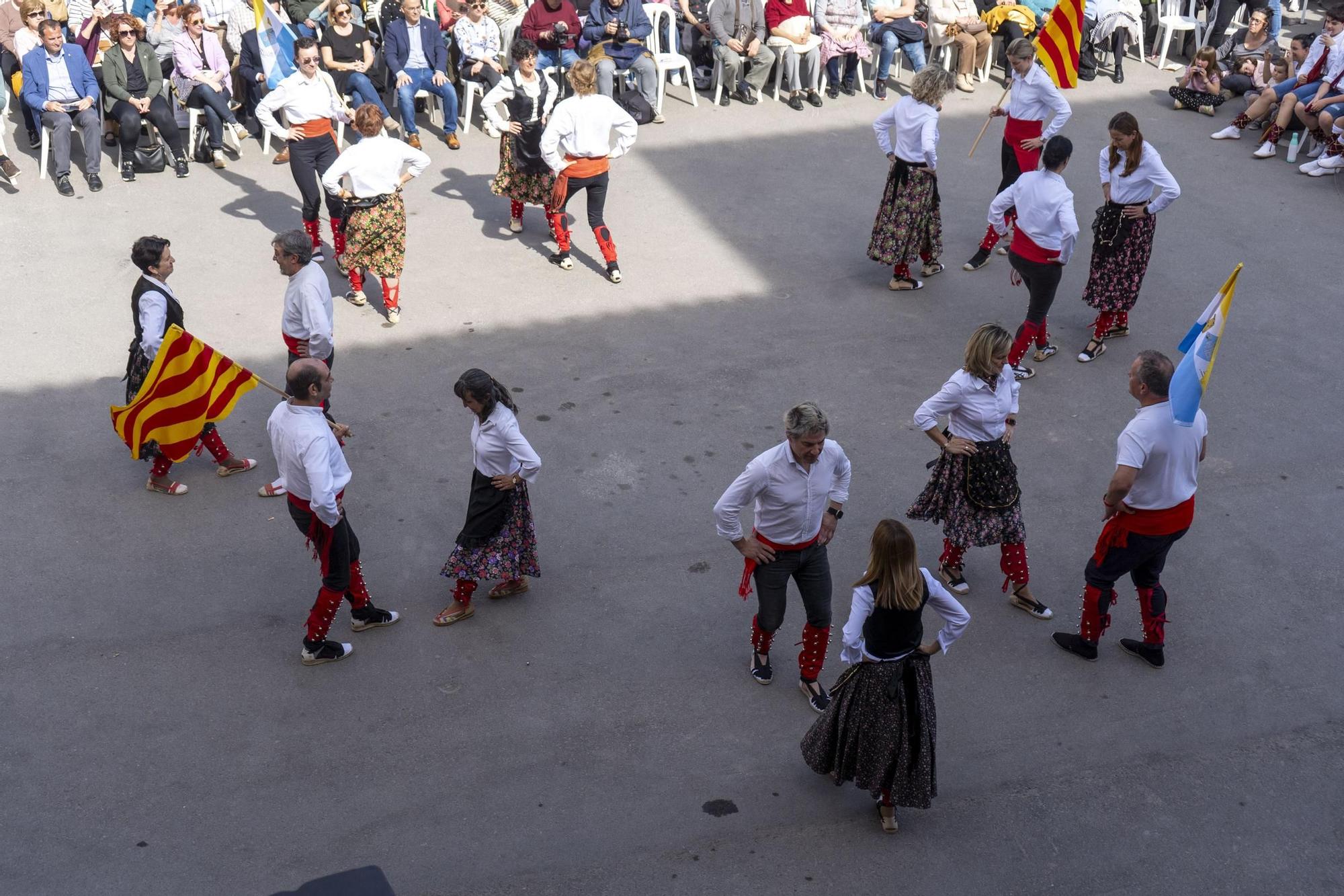 Totes les imatges de la trobada de balls de cascavells de Cardona