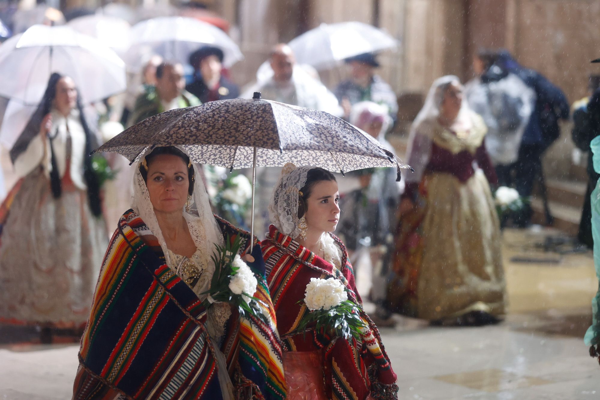 Todas las fotos de la Ofrenda del 18 de marzo por la calle San Vicente entre las 22:00 y las 23:00 horas