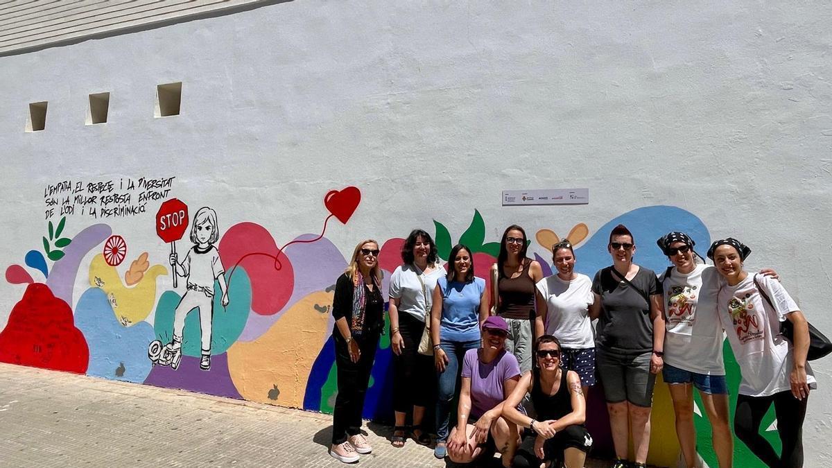 Imagen del nuevo mural junto al Casal Jove del Grau.