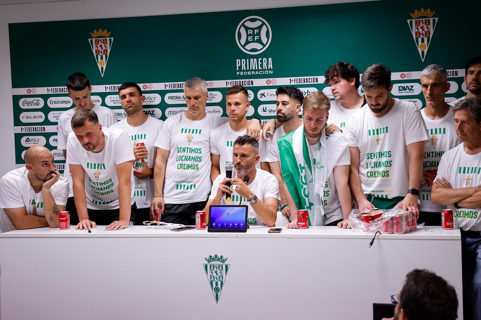 El Córdoba CF vuelve a Segunda / Las mejores imágenes de una noche para la historia