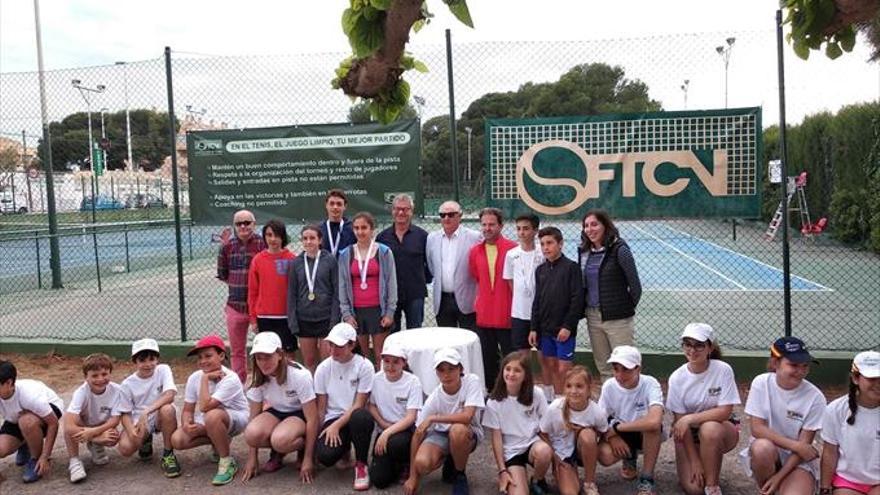 El Club de Golf Costa Azahar tanca amb èxit el Manuel Alonso provincial GRAN AMBIENT