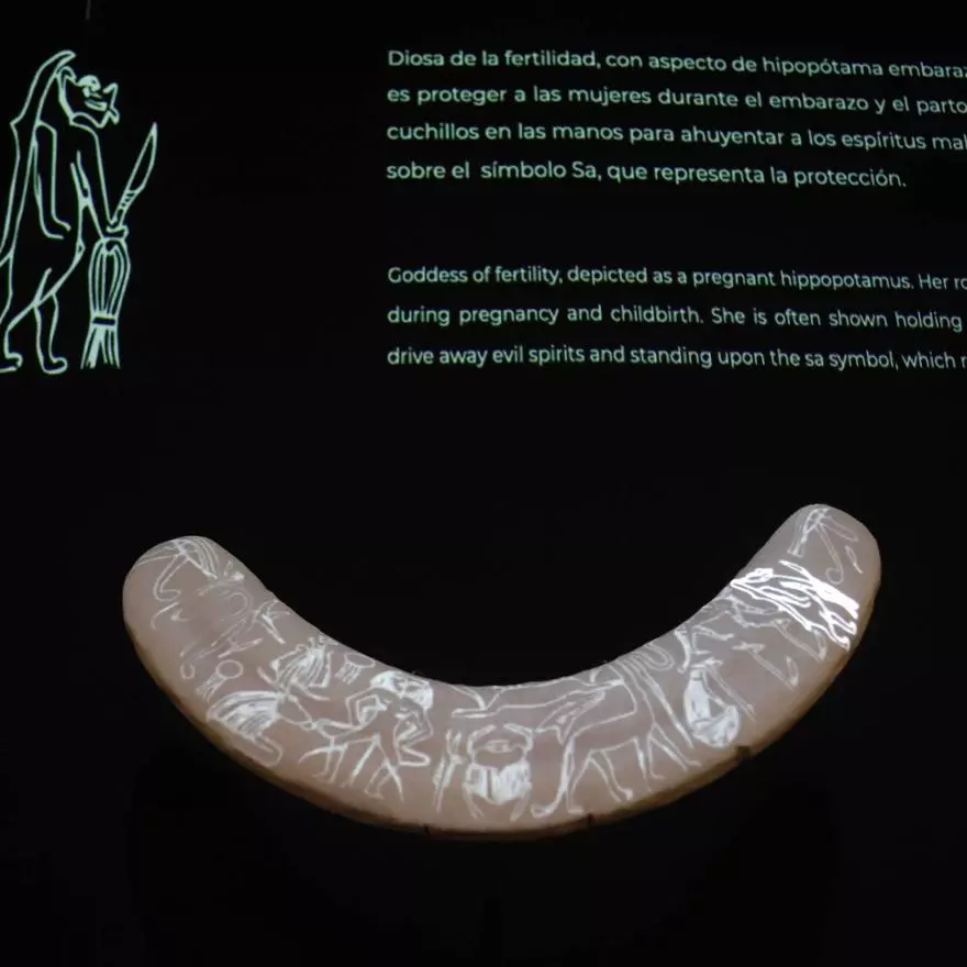 Cuchillo mágico de nacimiento