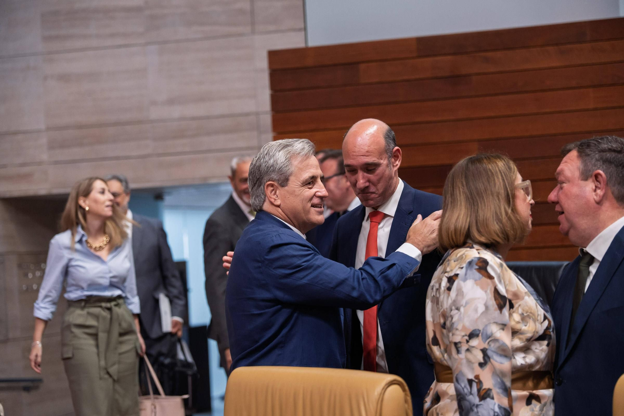 Fotogalería | Las imágenes del pleno en la Asamblea de Extremadura
