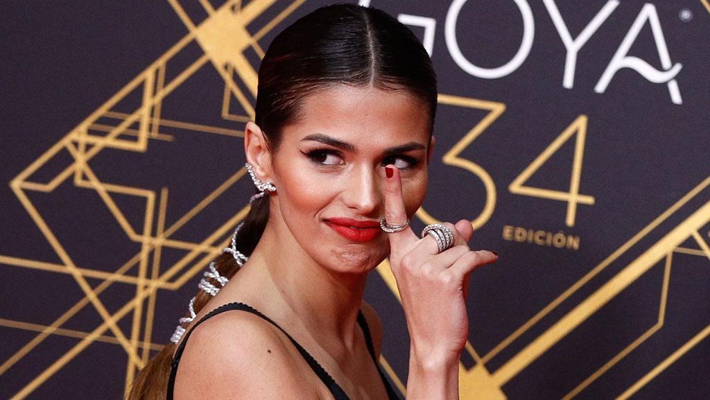 Sara Sálamo en el photocall de los Premios Goya 2020