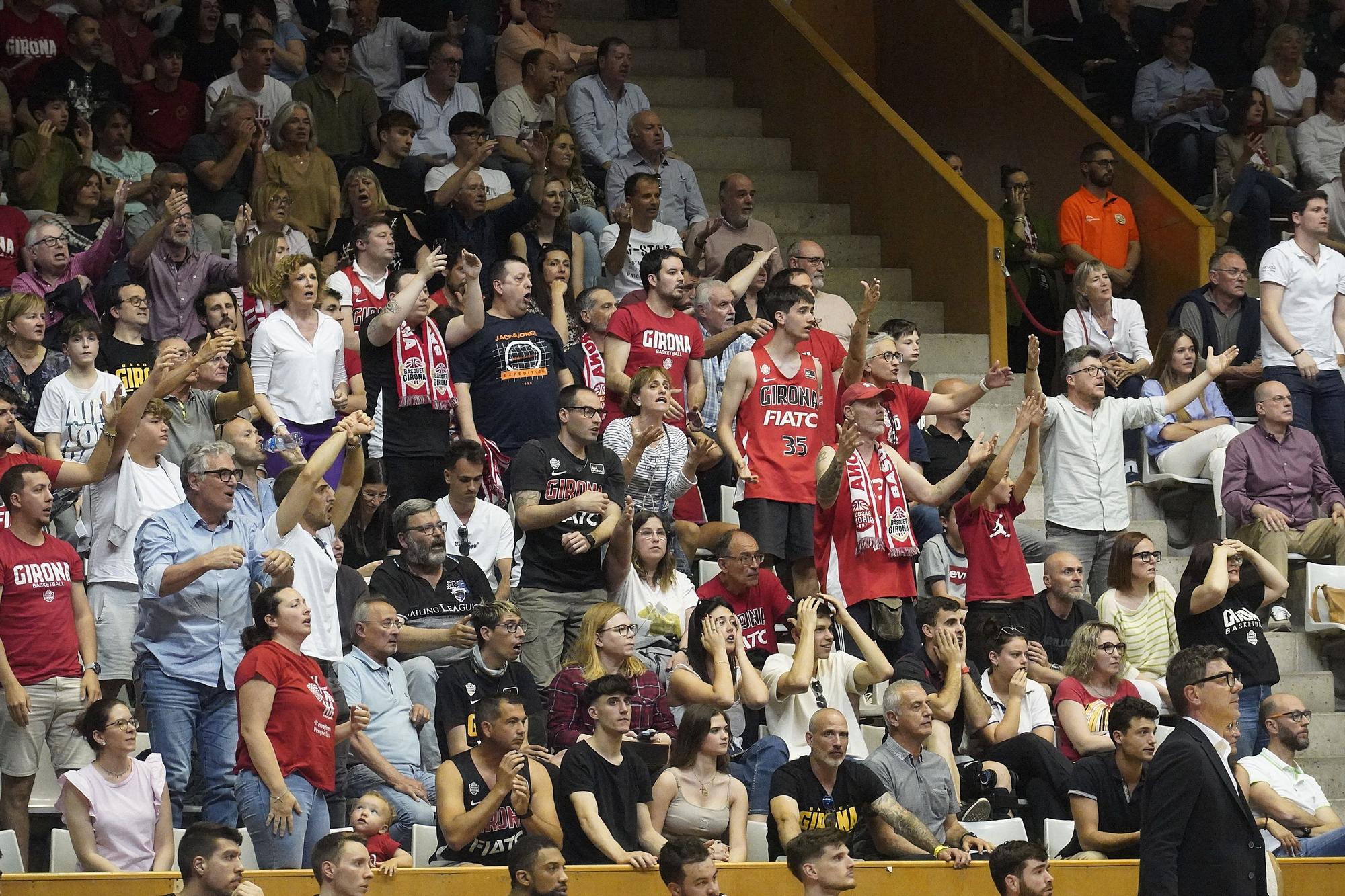 Totes les imatges del Bàsquet Girona - Barça 