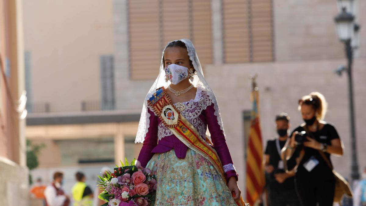 Búscate en el segundo día de Ofrenda por las calles del Mar y Avellanas entre las 9:00 y 10:00 horas