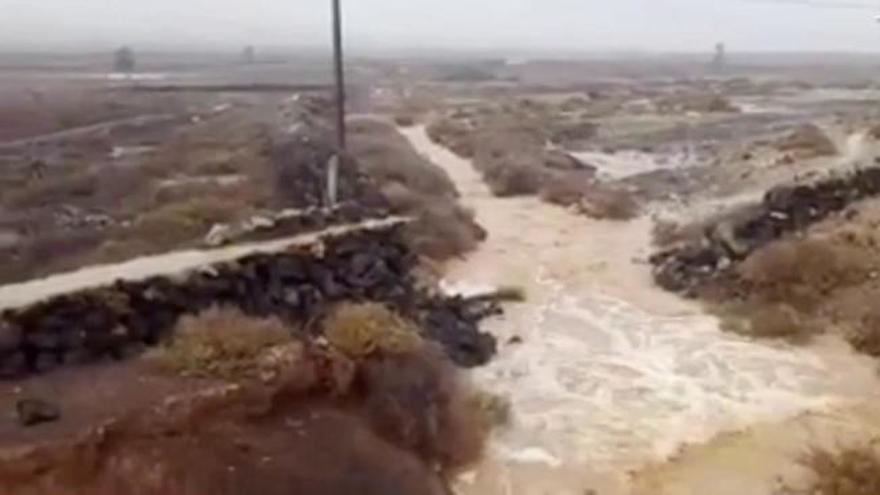 Estampas de Fuerteventura bajo la lluvia