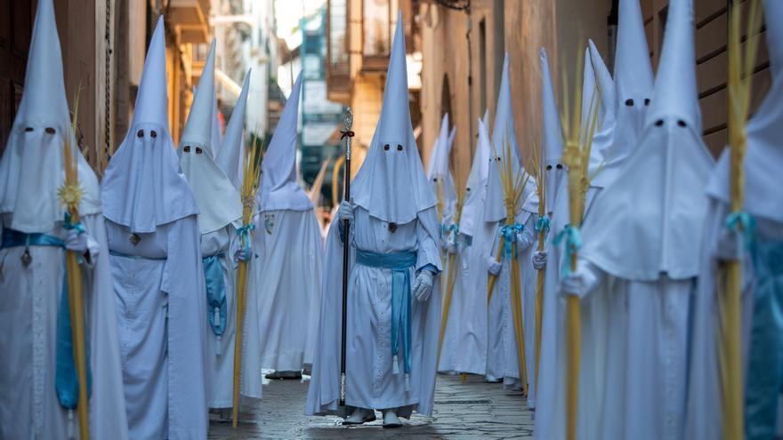 La procesión de Domingo de Ramos abre una semana de fervor y pasión en Palma