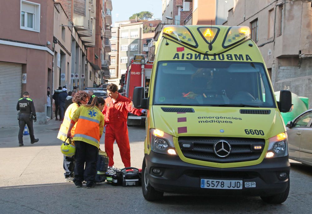 Incendi al carrer General Prim de Manresa