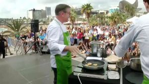 Joan Roca dona consells dalimentació saludable a la Barceloneta