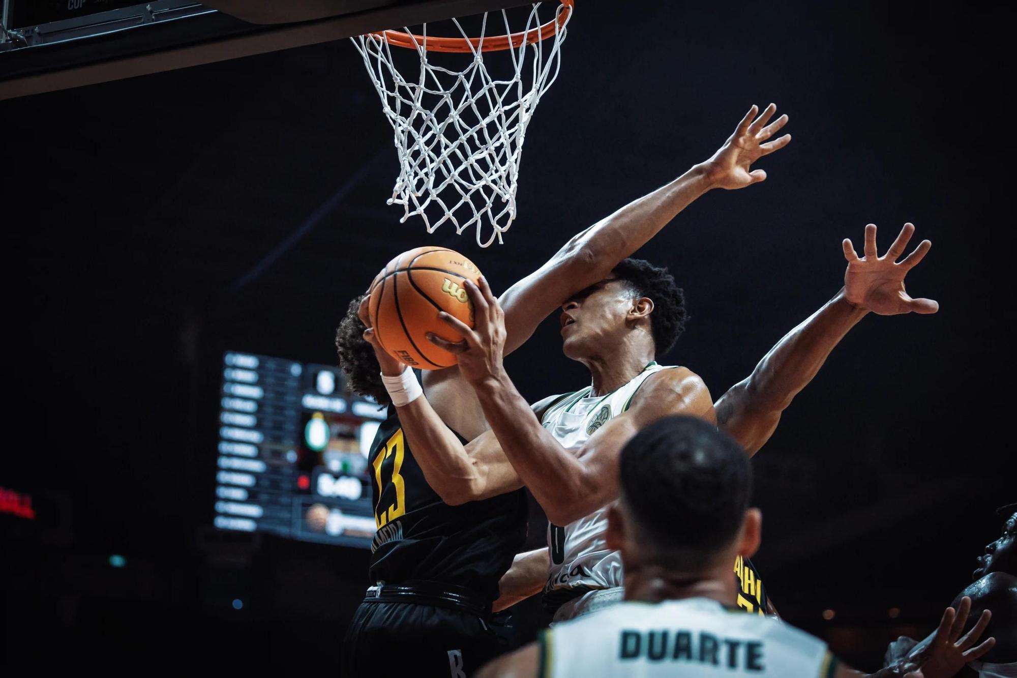 Copa Intercontinental de baloncesto: Al Ahli 61-73 Unicaja, en imágenes