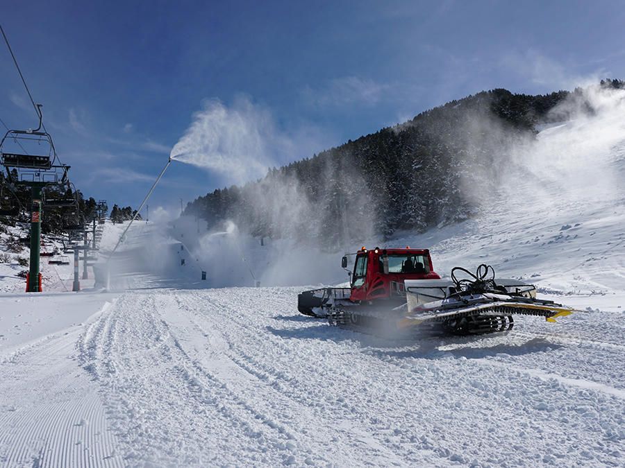 Preparatius per l'obertura de l'estació de la Masella