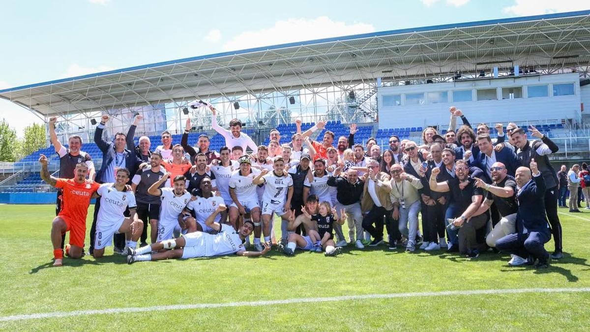 El Ceuta asciende a Segunda División