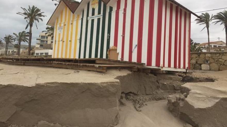 Los temporales dejan daños por más de 35.000 euros en la playa de Muchavista