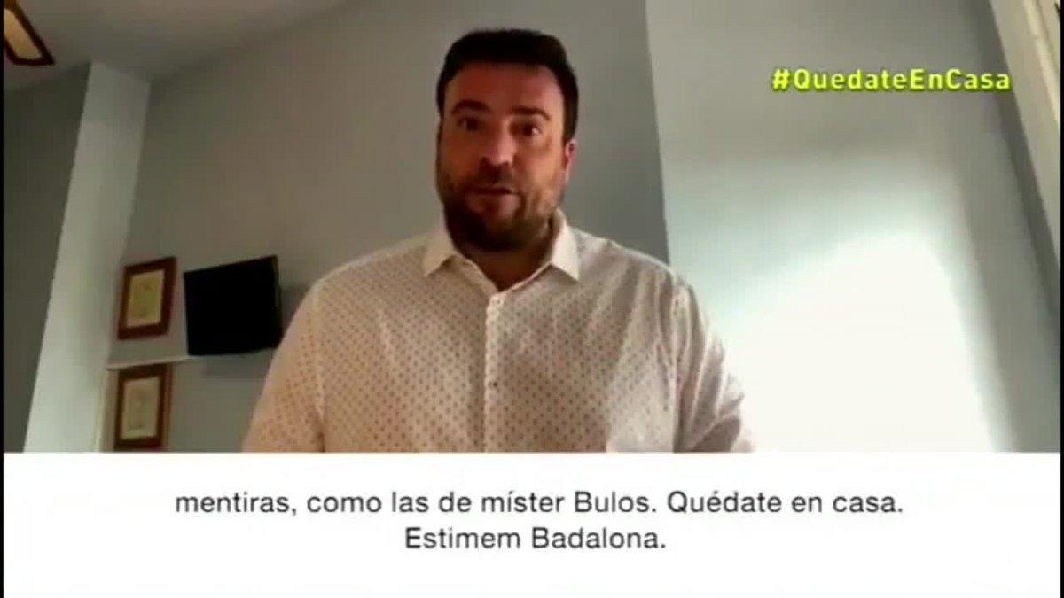 Álex Pastor, alcalde de Badalona, recomendaba quedarse en casa en las redes horas antes de su detención