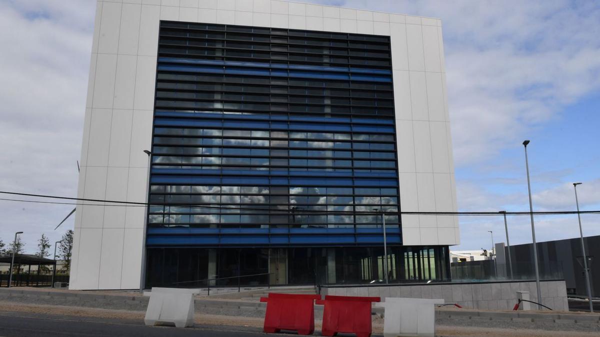 Edificio del complejo de Nexus Sabón en el que se ubicará el vivero de empresas de Arteixo. |   // VÍCTOR ECHAVE