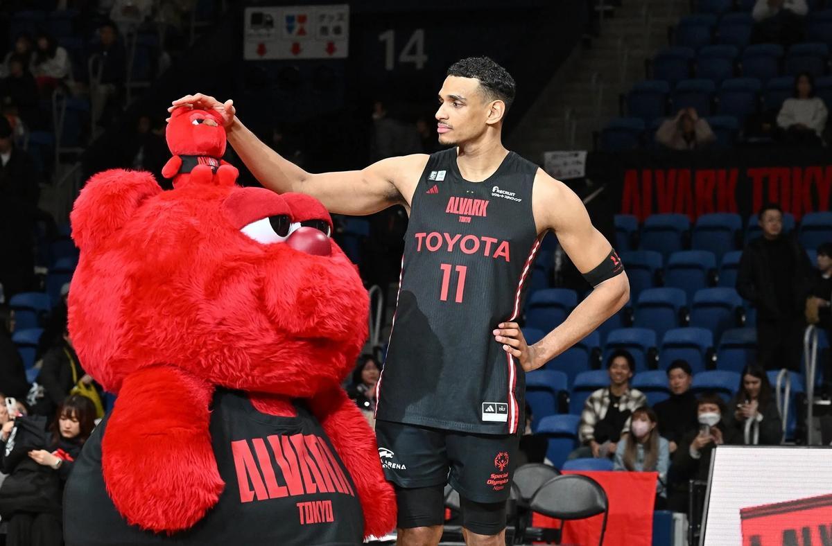 Sebas Saiz, en un partido con Alvark Tokyo
