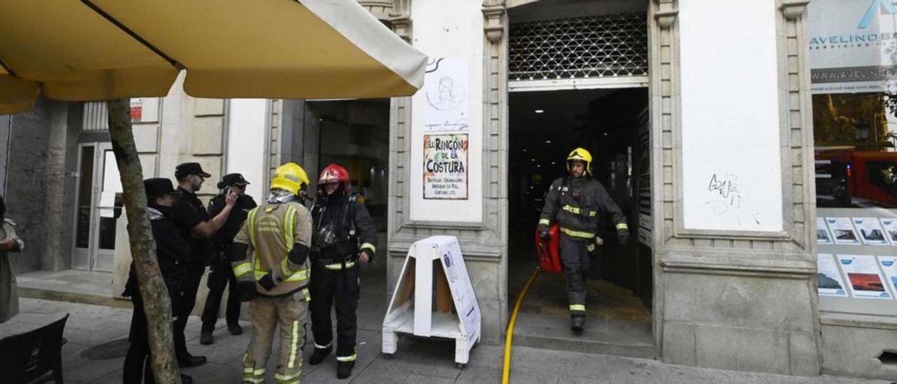 El suceso ocurrió en las galerías de la calle Castelao más cercanas a Vista Alegre.