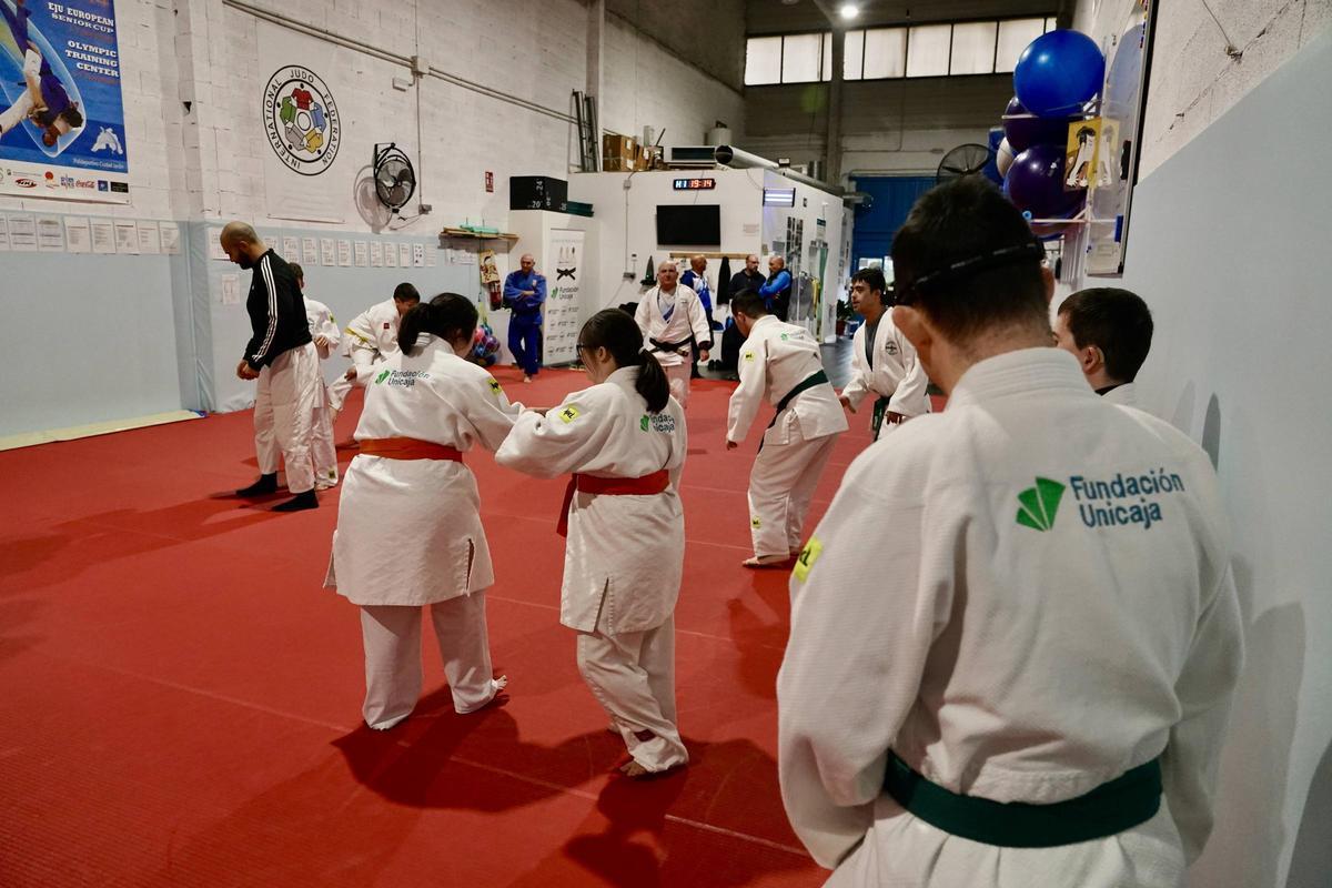Las clases de judo inclusivo en el Nagare se basan en el trabajo en equipo