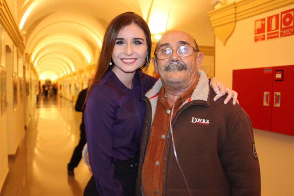 Yasmine Espí, con el histórico Paco Llago. Ambos de Tomasos-Carlos Cervera.