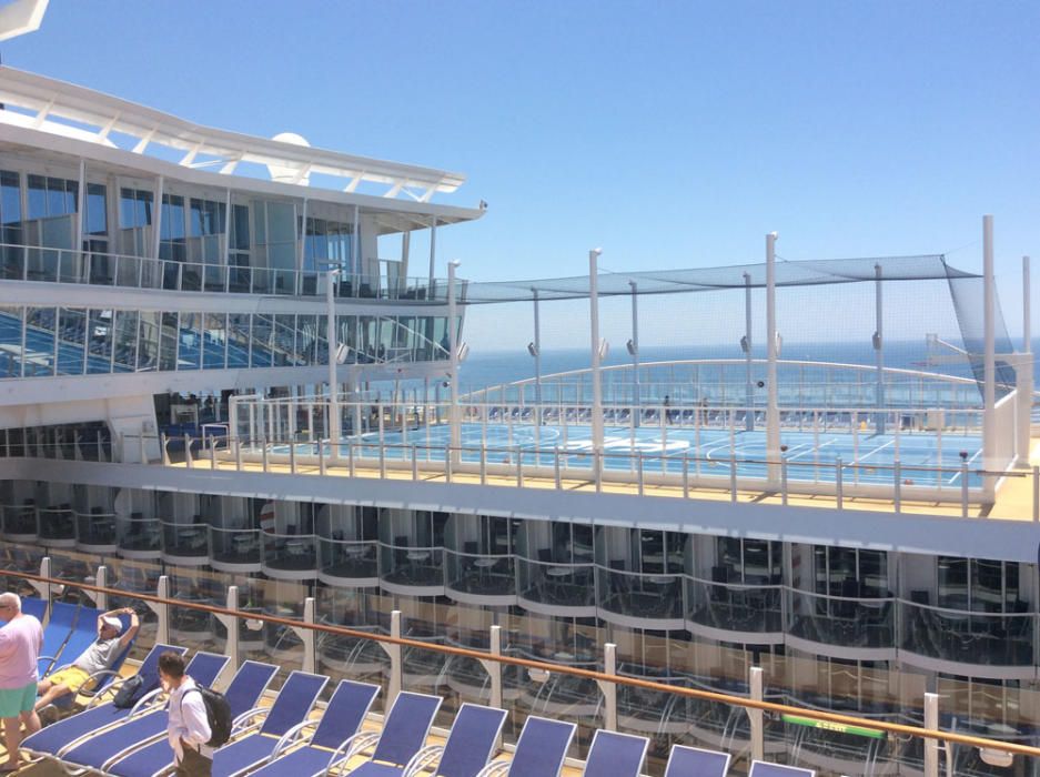 Passegem per l'interior del Harmony of the Seas, el creuer més gran del món, que aquest estiu tindrà base a Barcelona