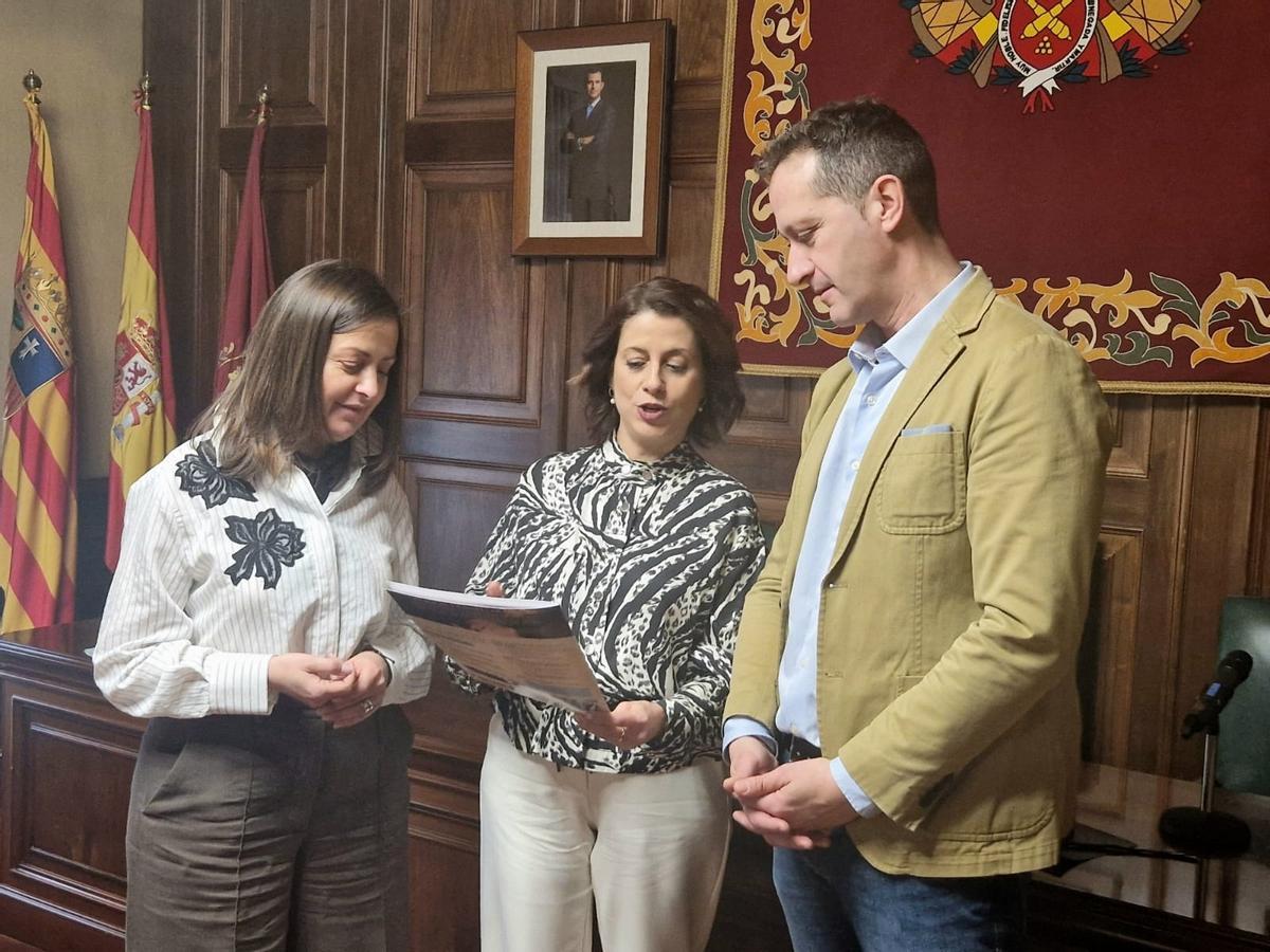 Buj tras la reunión de la Junta de Seguridad en Teruel.