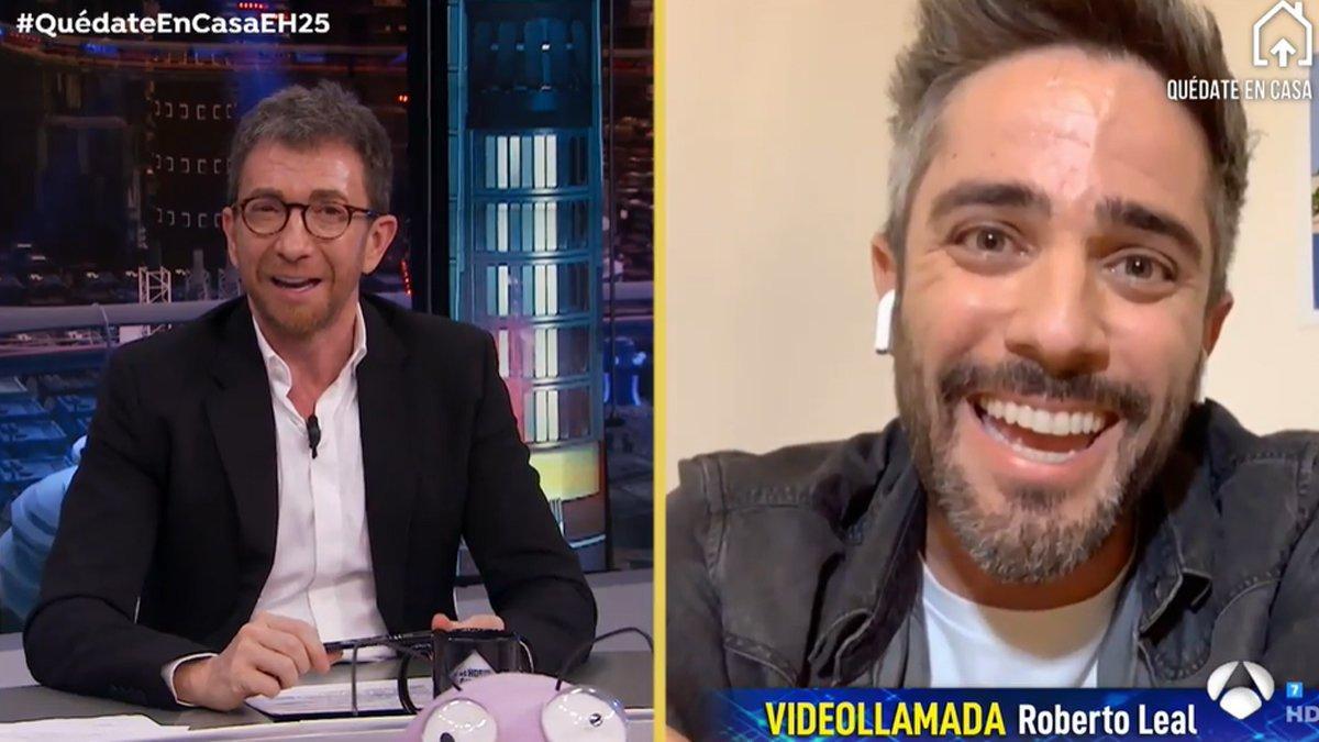Pablo Motos y Roberto Leal, durante la entrevista en ’El hormiguero’. Pablo Motos y Roberto Leal, durante la entrevista en ’El hormiguero’.
