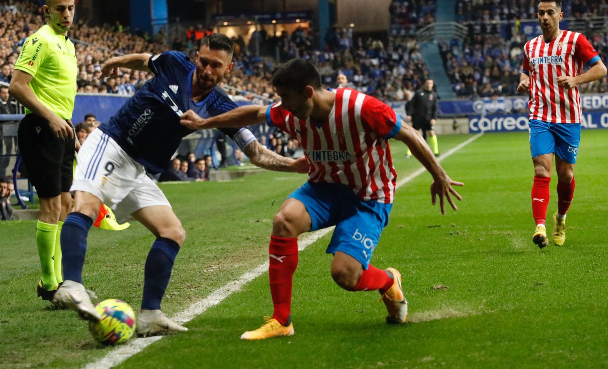 En imágenes: así se vivió el derbi en el Tartiere