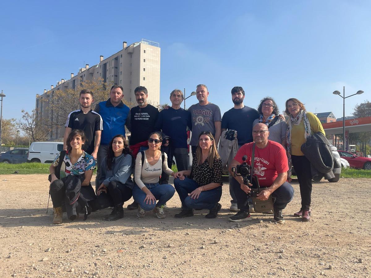 Algunos de los voluntarios que han participado en la iniciativa.