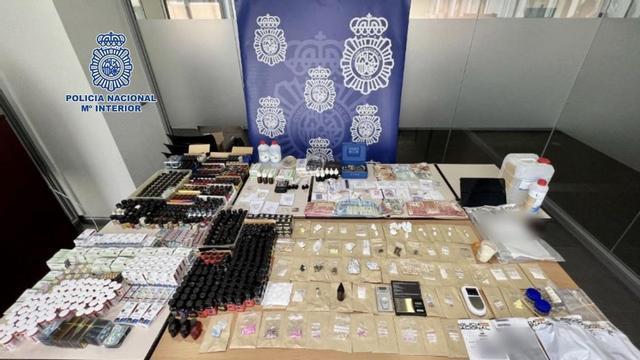 Imagen de la Policía Nacional tras las detenciones.