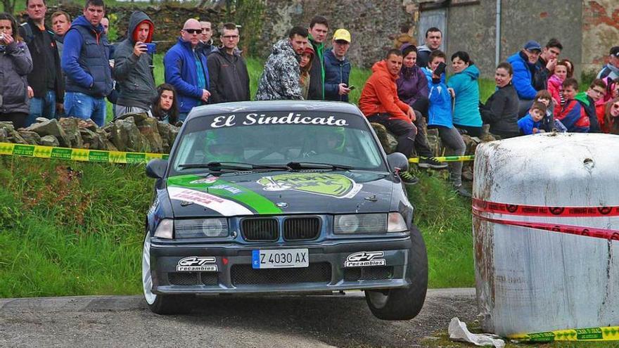 BMW de Jairo Suárez.